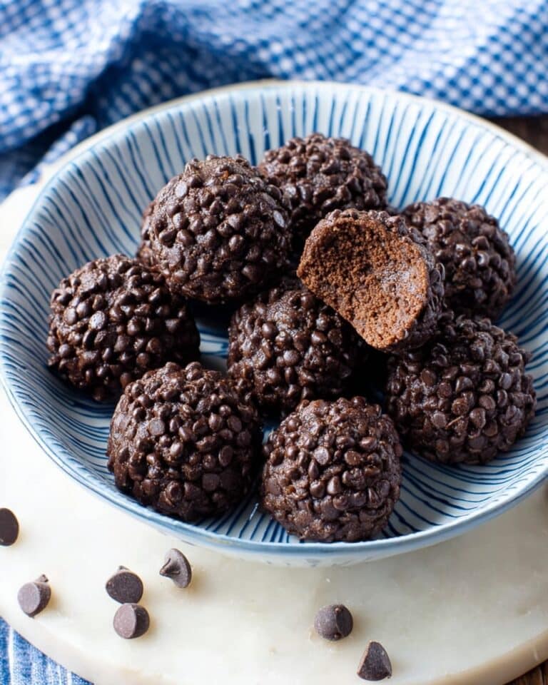 No-Bake Brownie Protein Bites Recipe