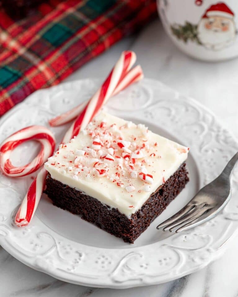Peppermint Bark Brownies Recipe